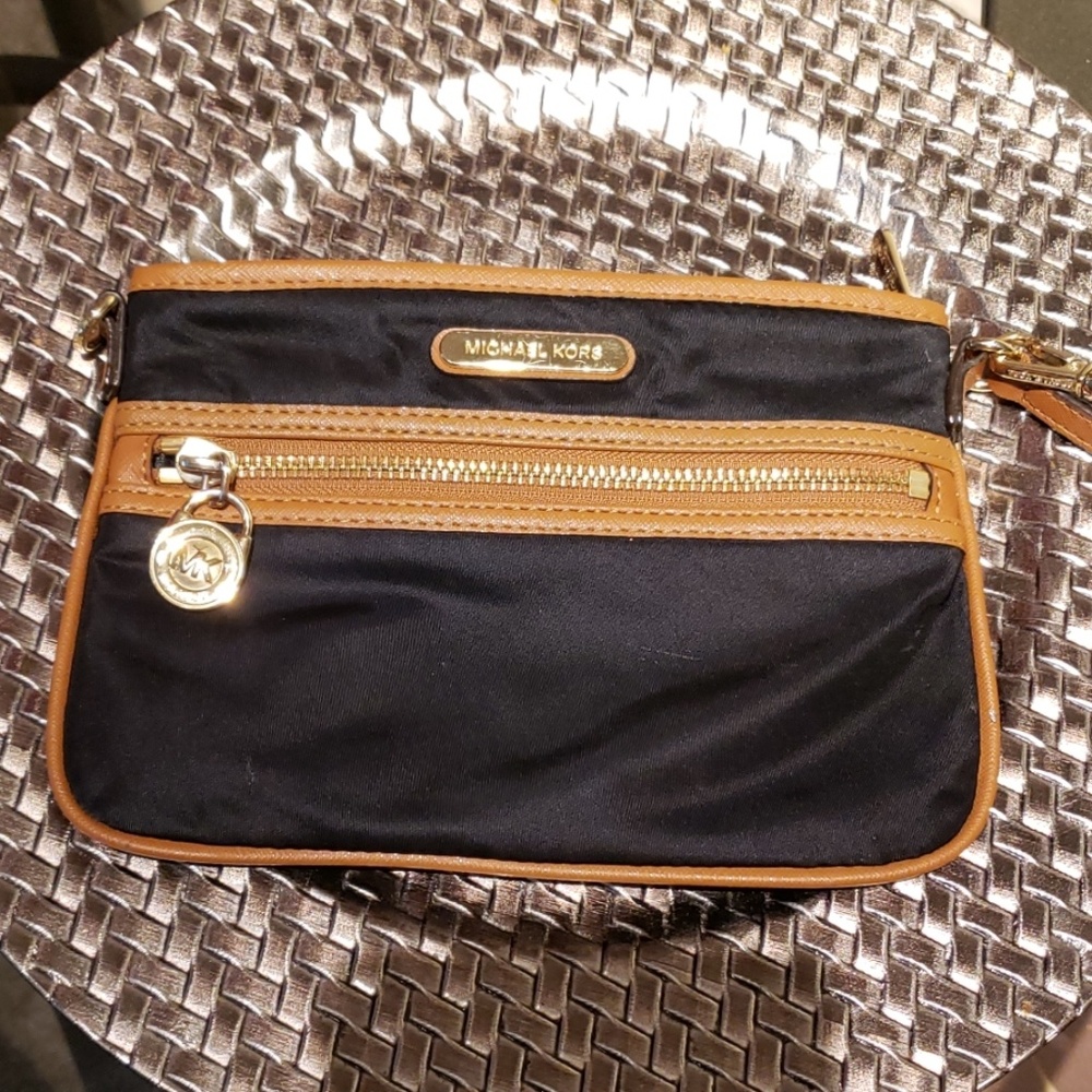 Wristlet